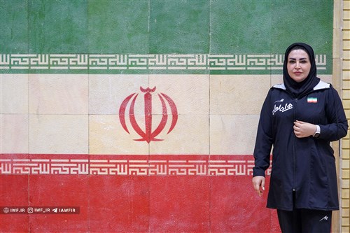 هدی نقیبی بهترین مربی مسابقات آلیش آسیا شد (همراه با فیلم)